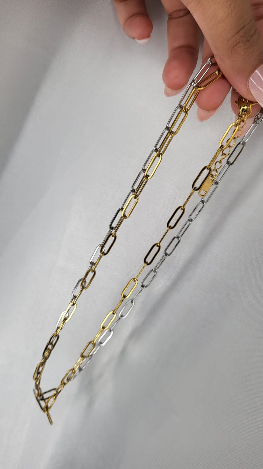Minimalist Paperclip Chain Necklace – Gold or Silver
