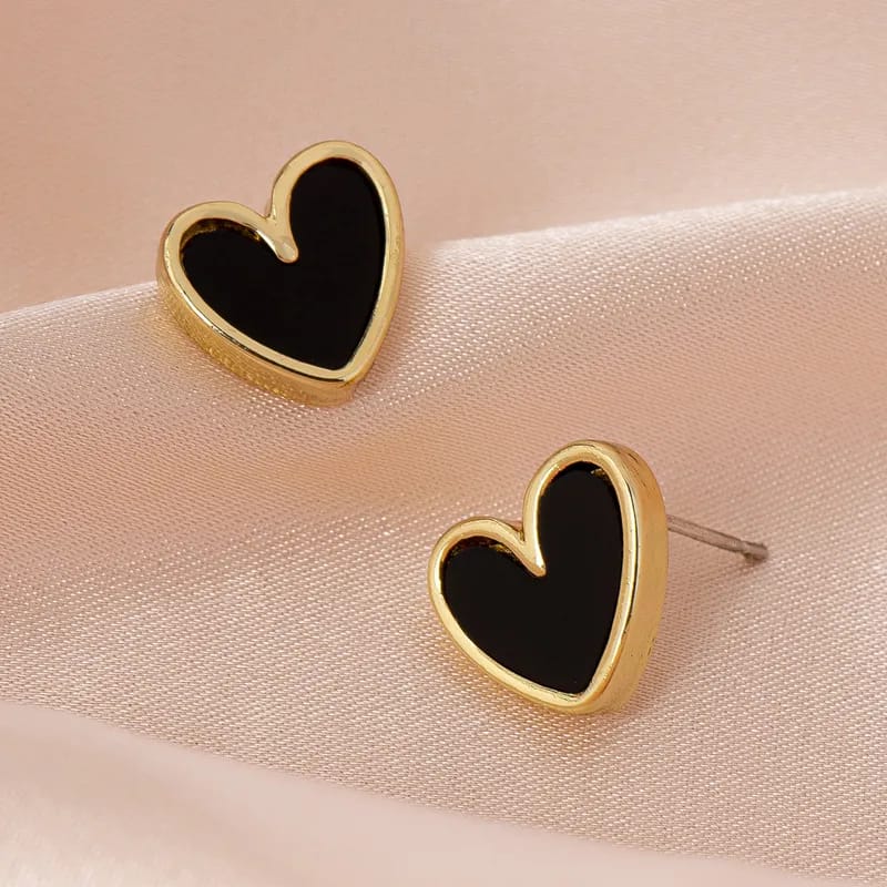 The Amoura Heart Studs