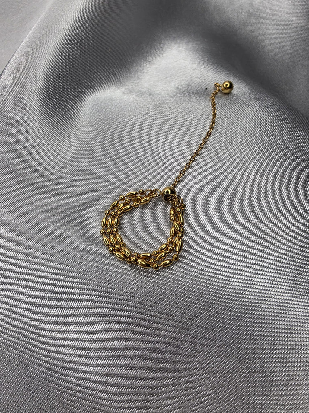 The Aurelia Chain Ring