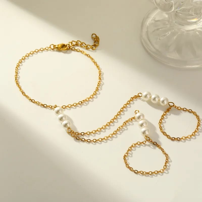 The Arabella Hand Chain