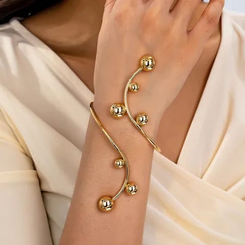 Zaria Orb Cuff